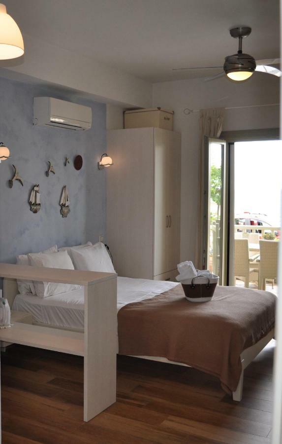 Studios Yalos