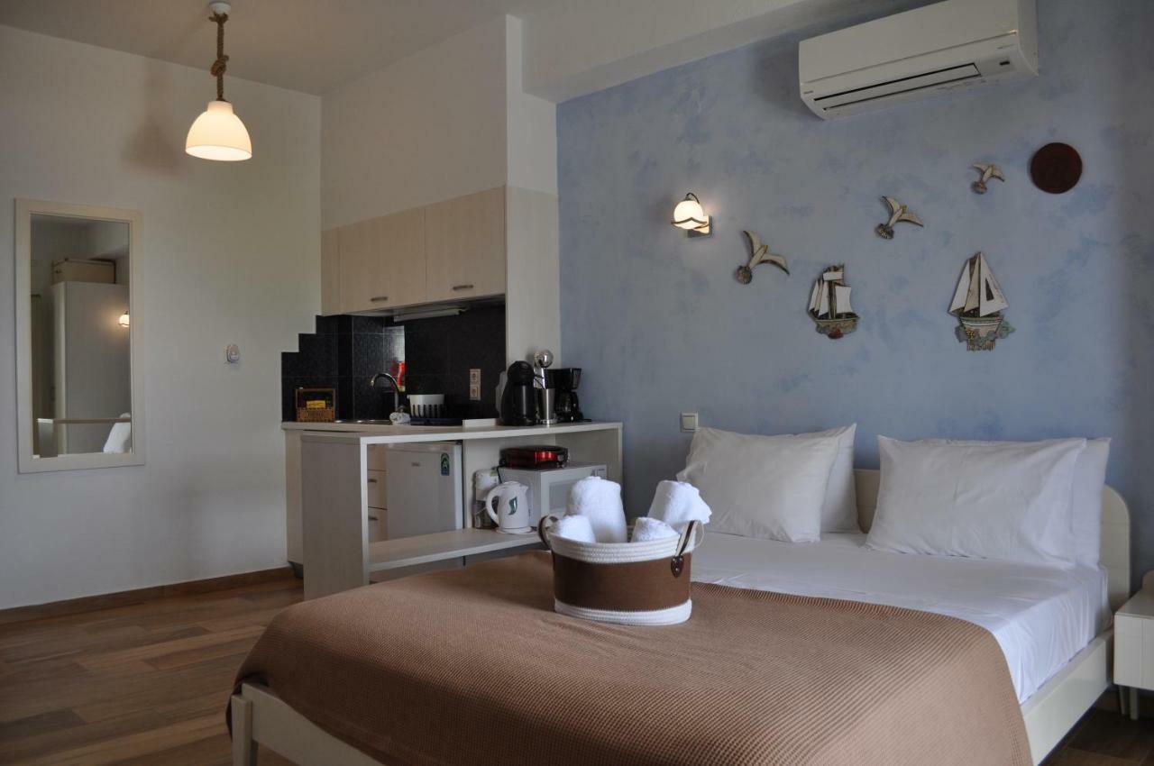 Studios Yalos Apartment Chorefton