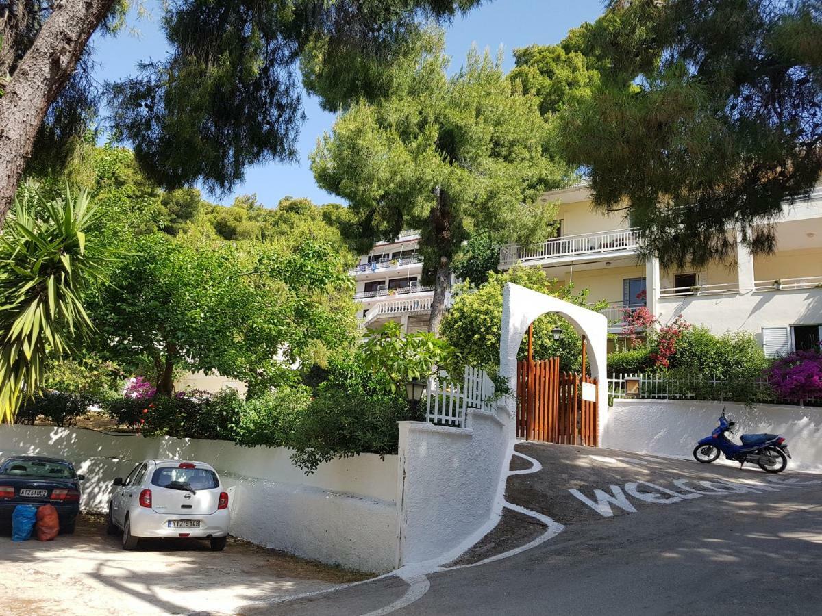 Apartment Zontanos & Poros Town