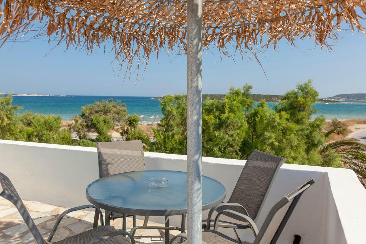 Mika Naousa (Paros)