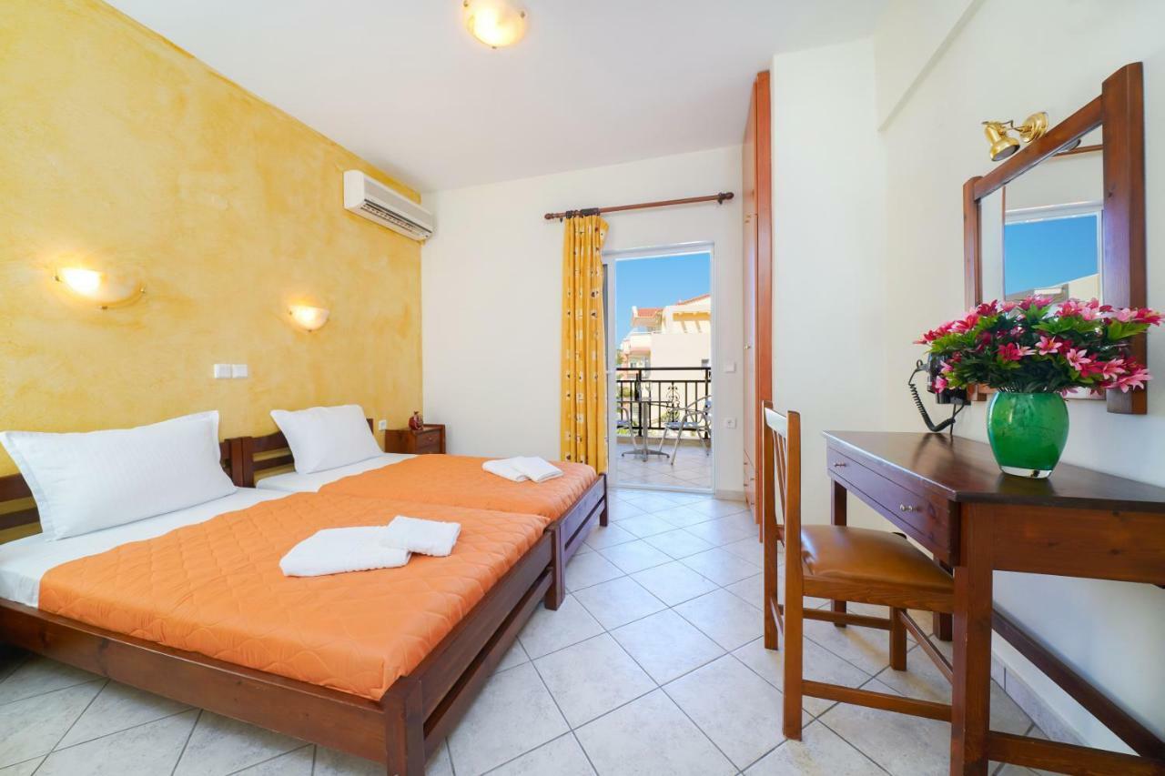 Konstantinos 2 Aparthotel *