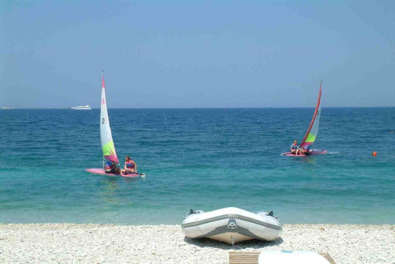 Lavranos House * Agios Stefanos (Thinali)