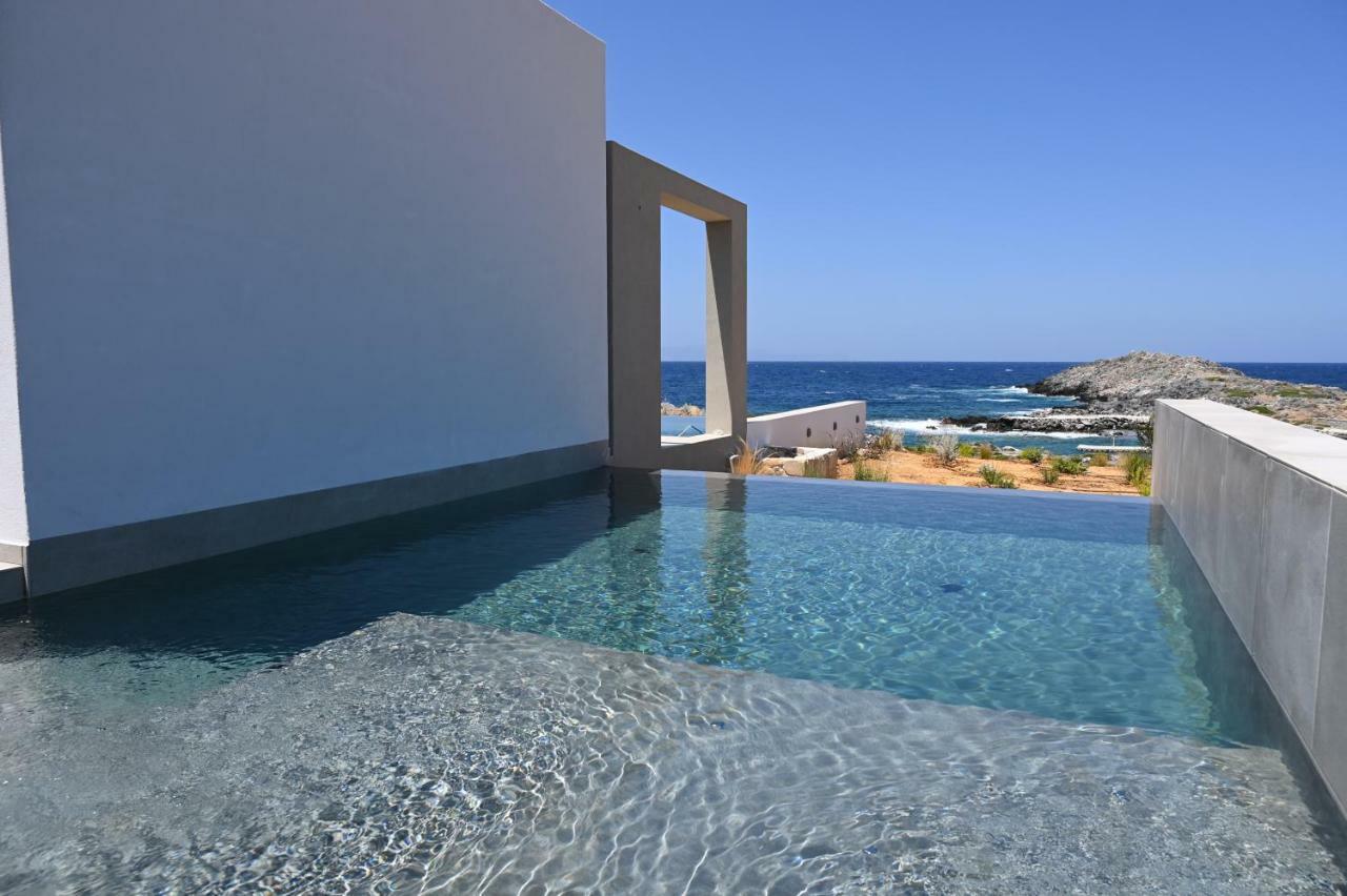 Kavos & 3* Stavros (Crete)