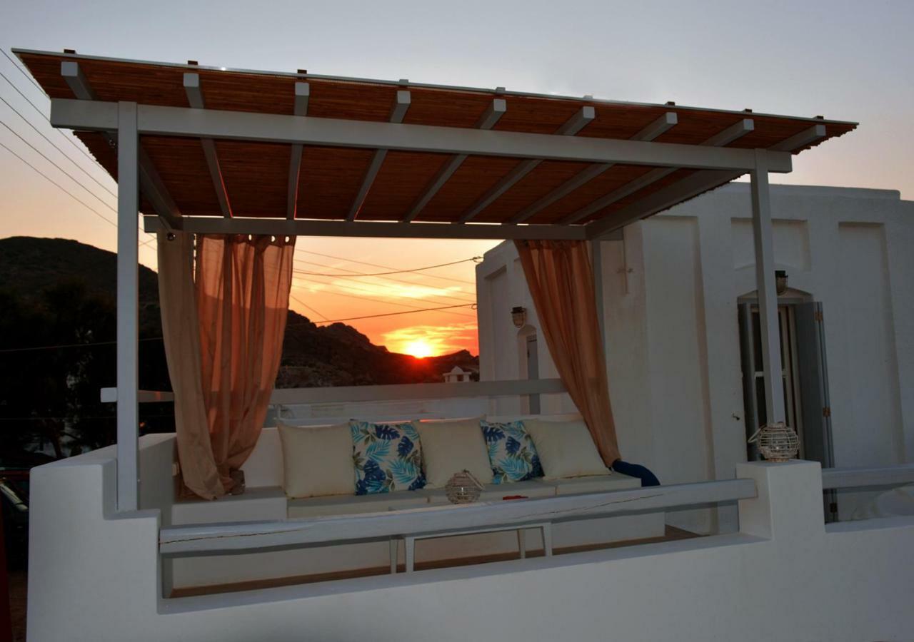 Traditional Waterfront House Holiday home Mandrakia