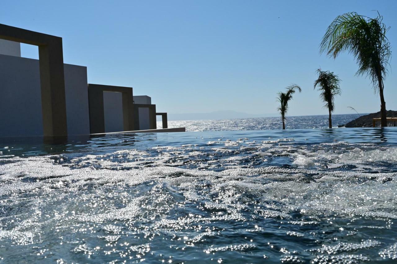 Aparthotel Kavos & 3*