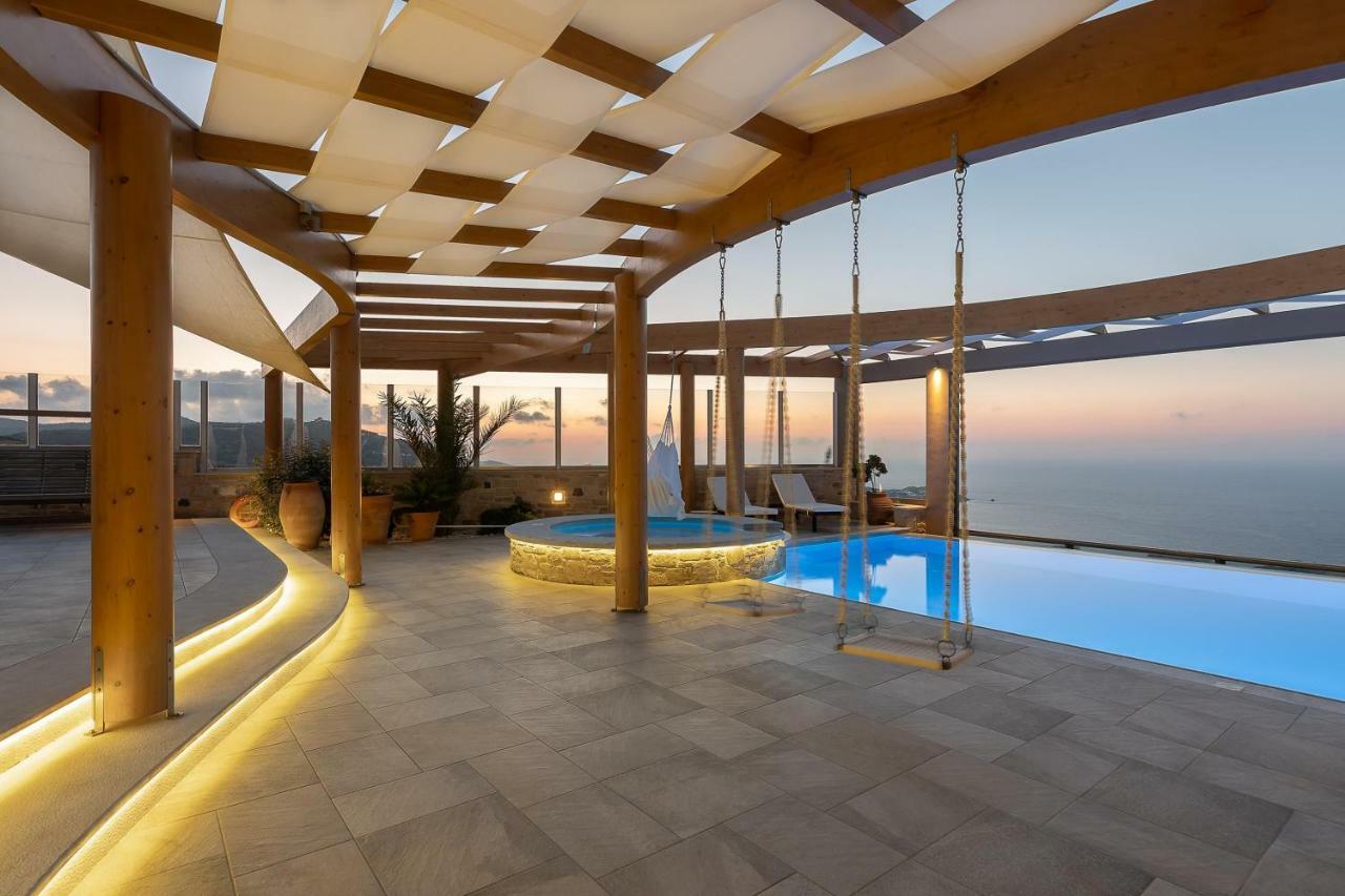 Minimalist Mediterranean Blue Key With Sea View & Infinity Heated Pool * Agia Pelagia (Crete)