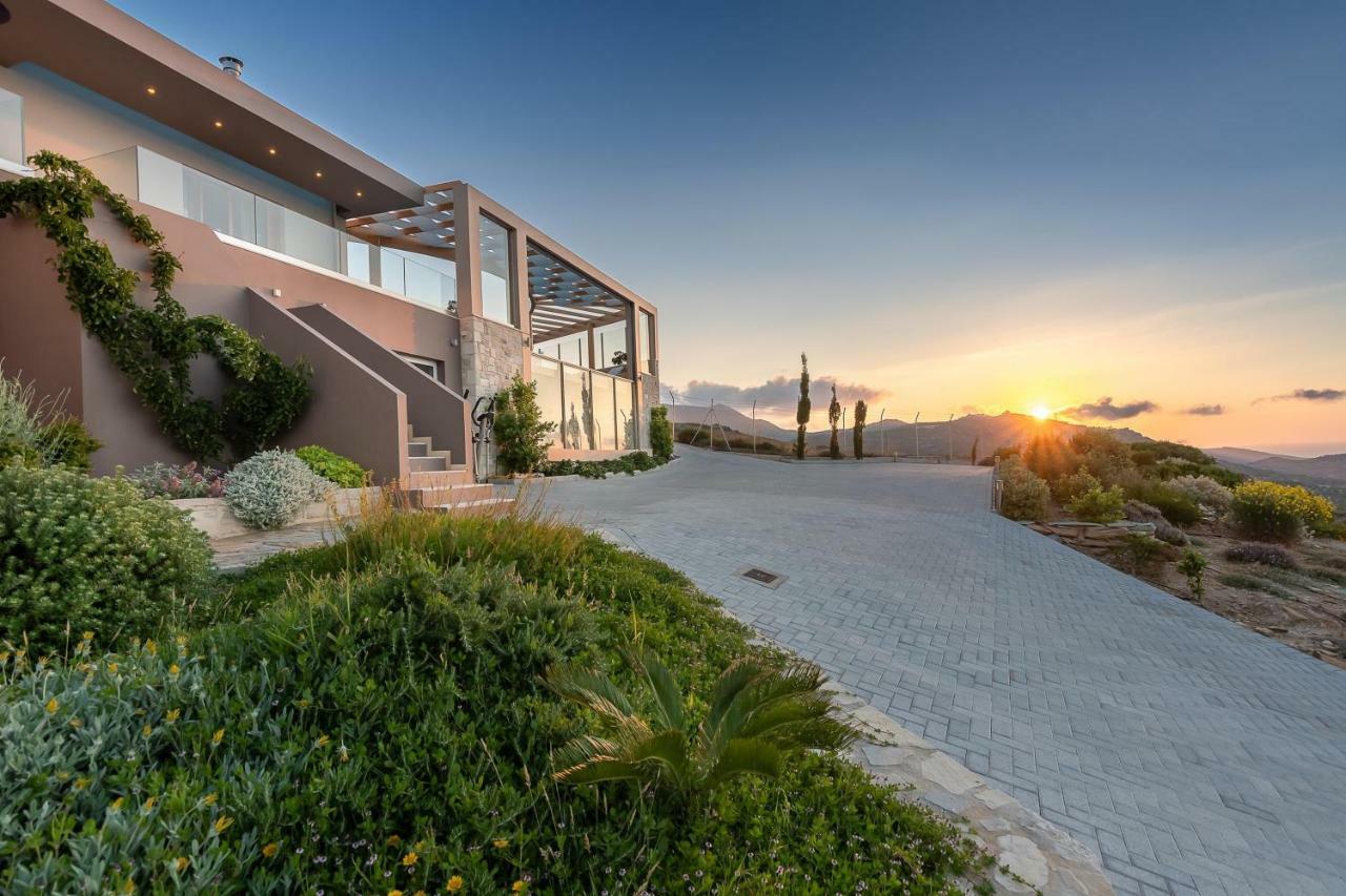 Villa Minimalist Mediterranean Blue Key With Sea View & Infinity Heated Pool *