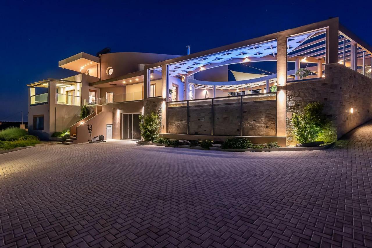 Minimalist Mediterranean Blue Key With Sea View & Infinity Heated Pool Villa *
