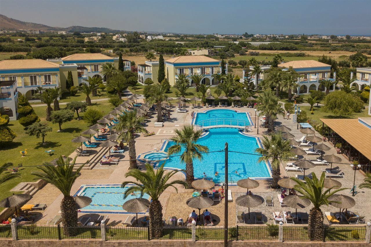 Corali Hotel 4*