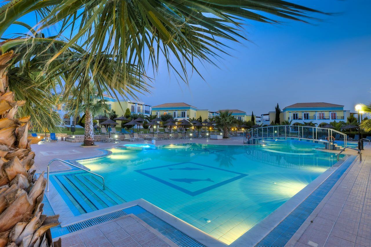 Corali Hotel 4*