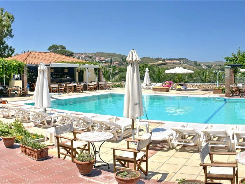 Panselinos Aparthotel Eftalou
