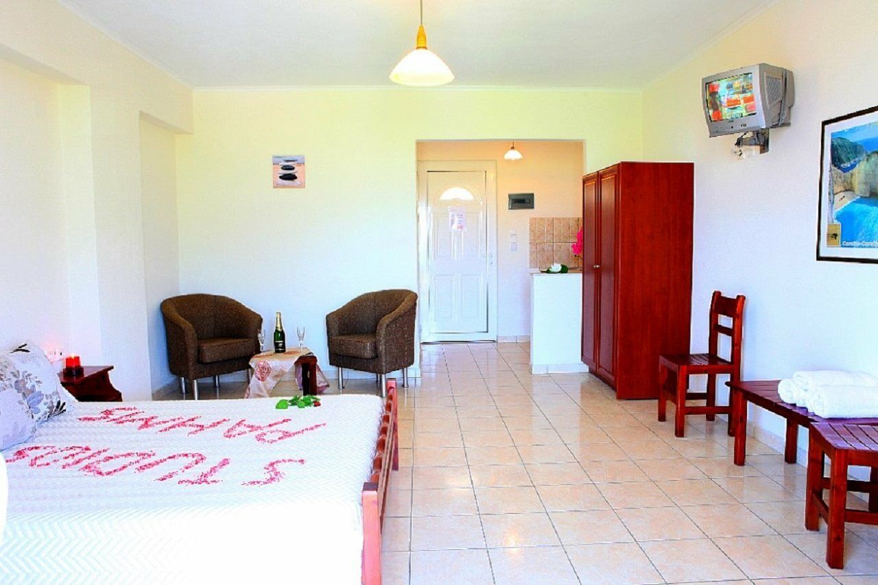 Pahnis Hotel