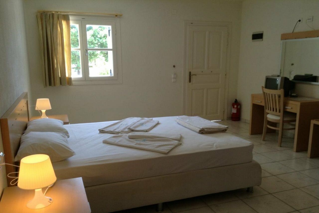 Marialena Village Aparthotel