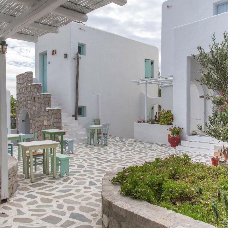 Hotel Thalassitra Milos Island
