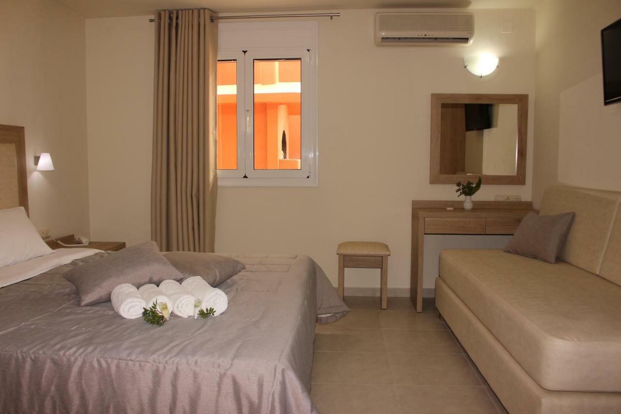 Kristi Aparthotel 4*