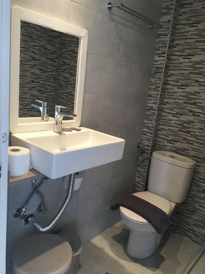 Logga Hotel 2* Messini