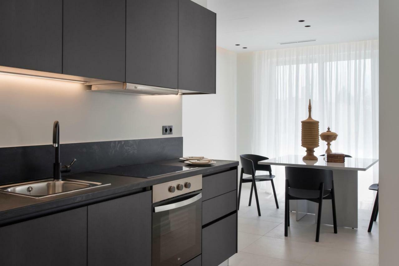 Apartment Glyfada South42 *