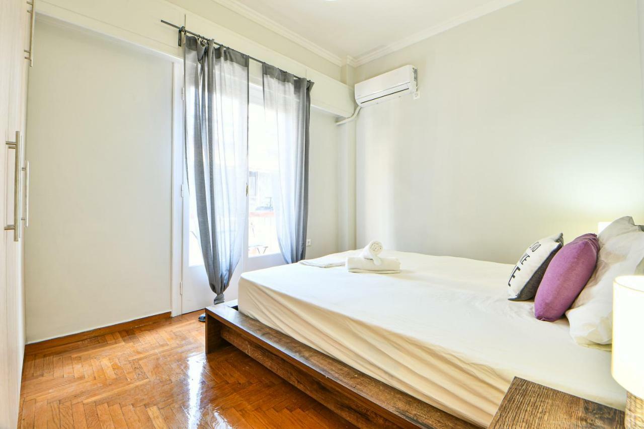 Fresh & Renovated Next To Metro Station