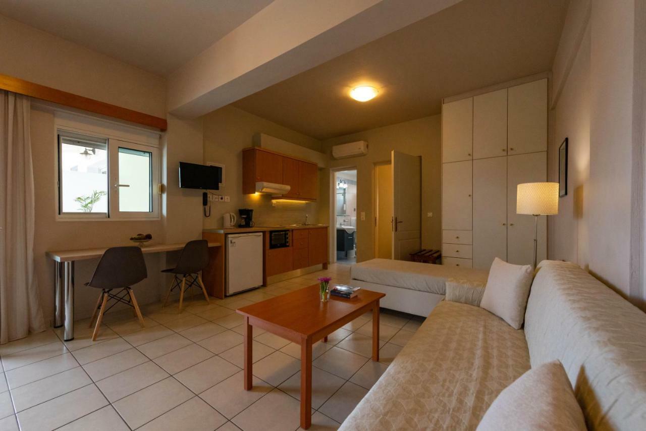 Aparthotel Theoxenia 2*