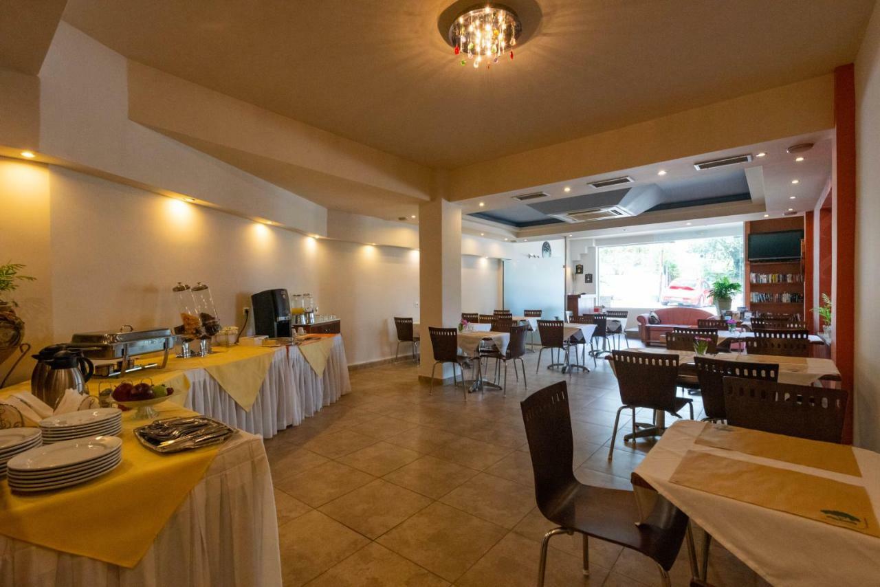 Theoxenia Aparthotel 2*