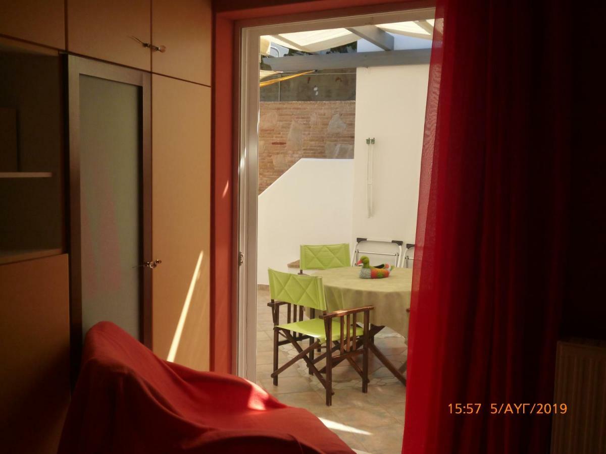 Holiday home Perigiali Seaside *