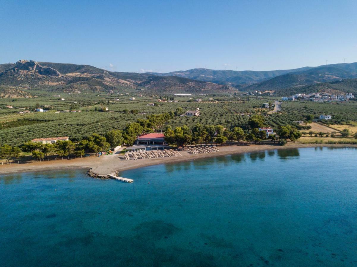 Makis Aparthotel 3*