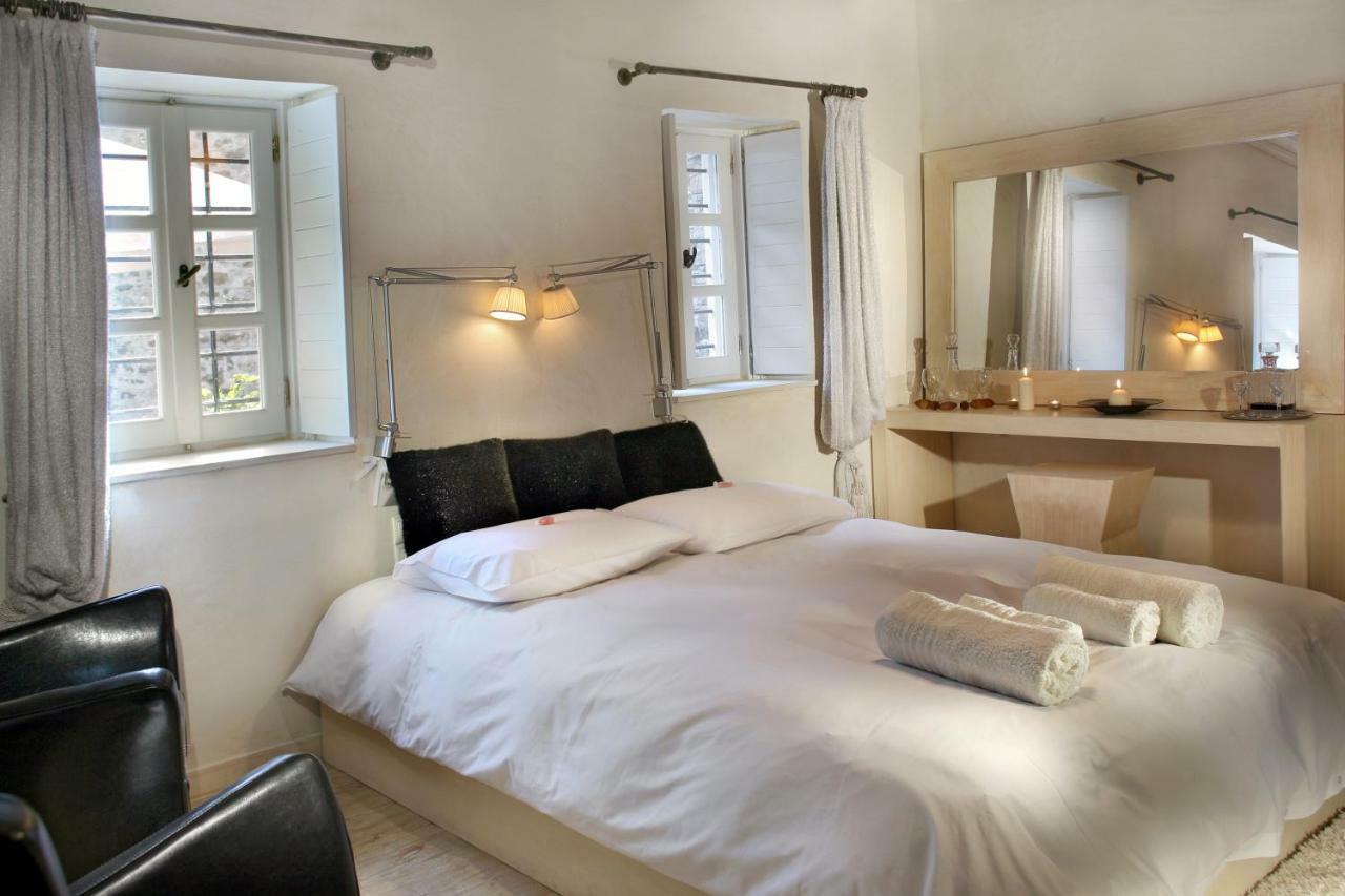 Mikro 1700 & Hotel 3*
