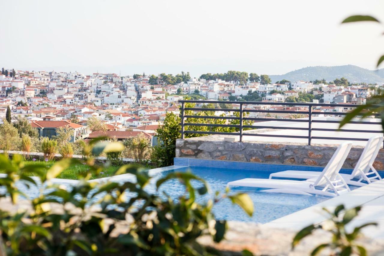 Aparthotel Amira Skiathos Town