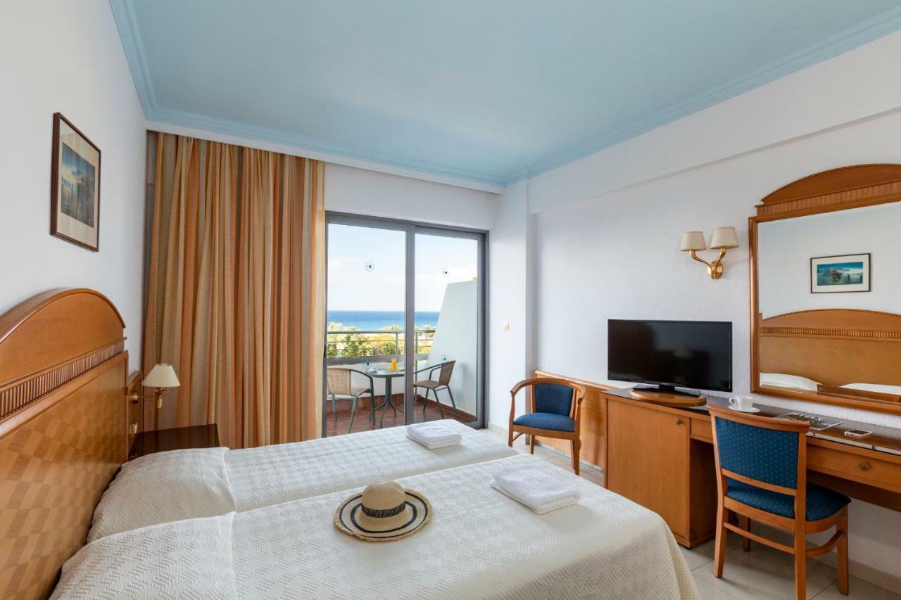 Resort Blue Horizon
