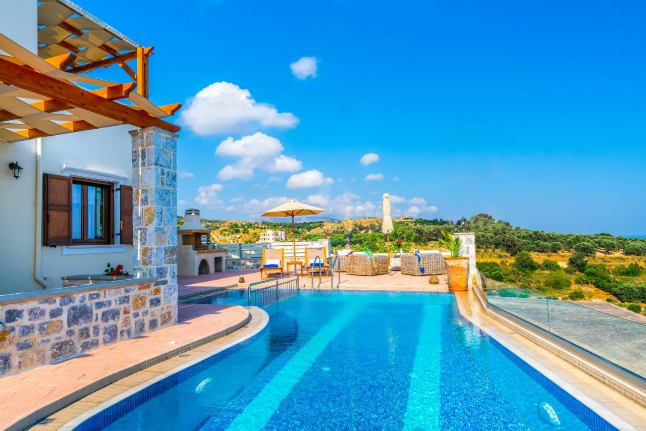 Holiday home New Kantifes 4 Families Or Couples With Private Pool & Bbq *