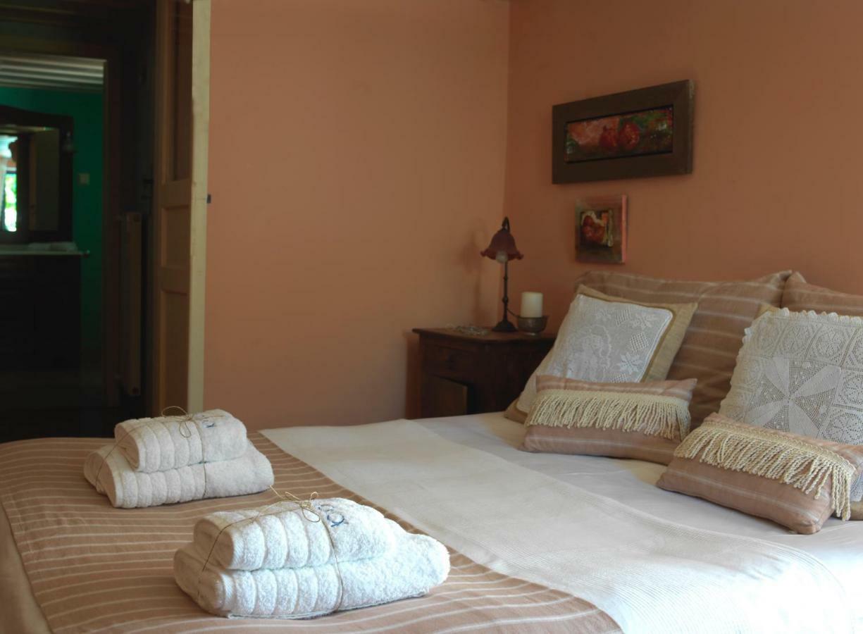 Anemone * Poros Town