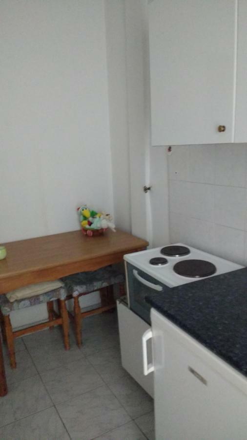Center Apartment: Beachfront And Concert Hall Proximity Apartment