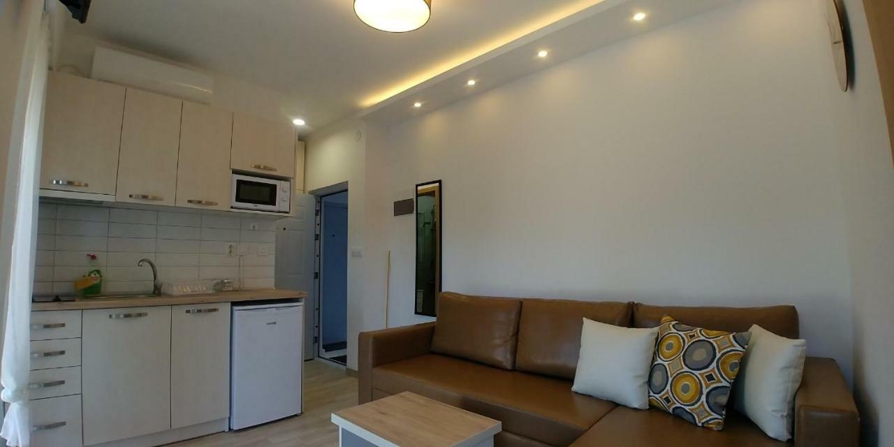 Apartment Mago
