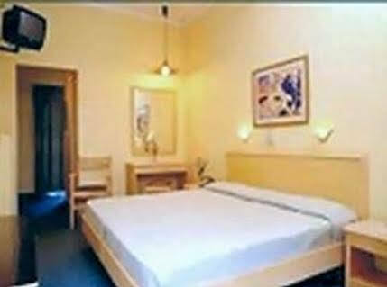 Lilia Hotel