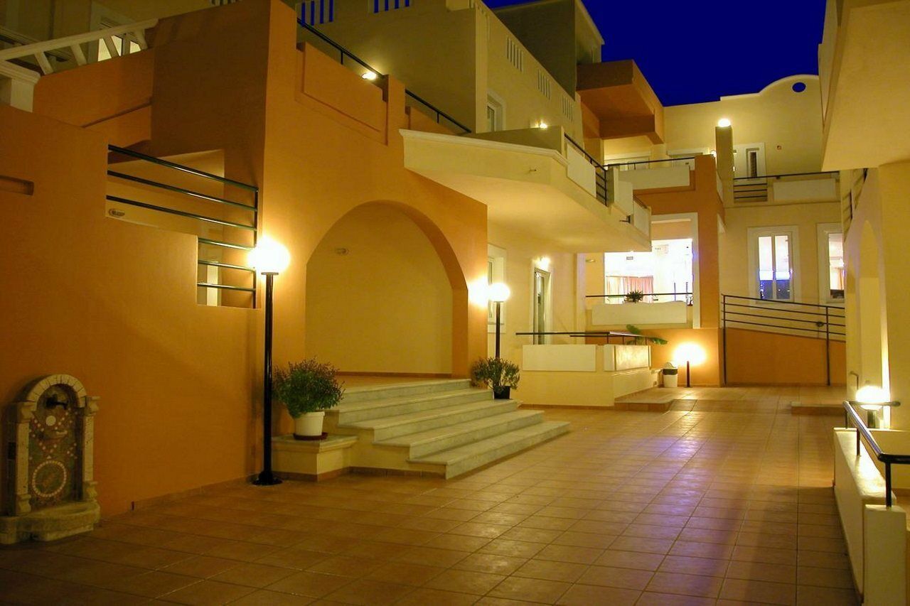 Aparthotel Nontas Agioi Apostoli (Crete)