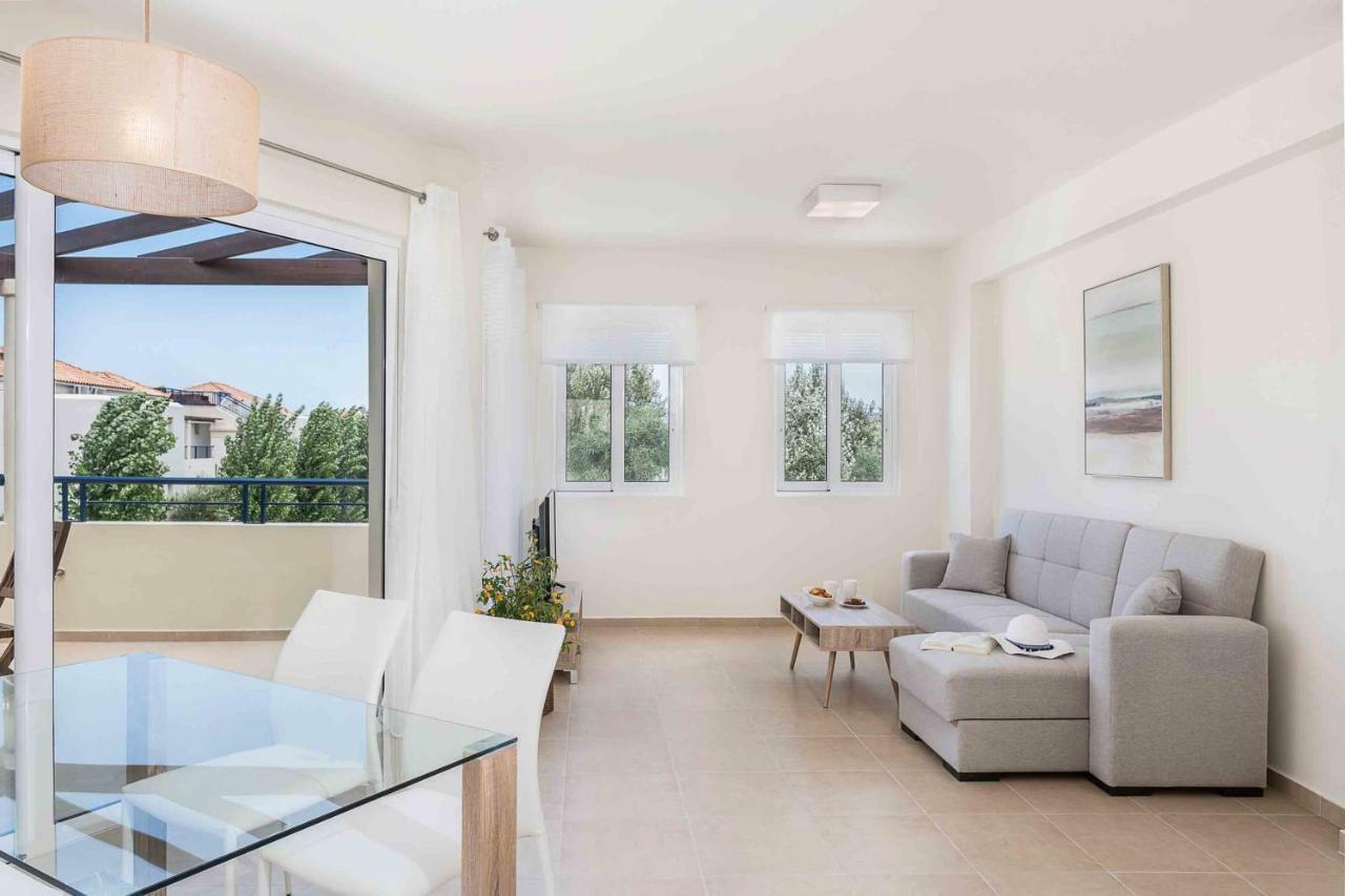 Apartment Resitour - Aphrodite Beachfront