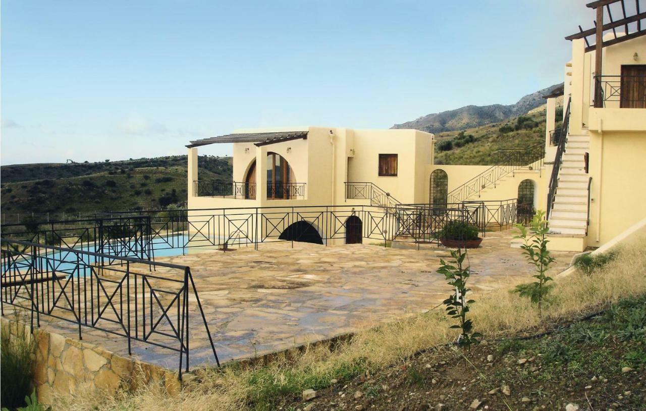 5 Bedroom Cozy Home In Plativola Ag,G,Rethym * Agia Galini (Crete)