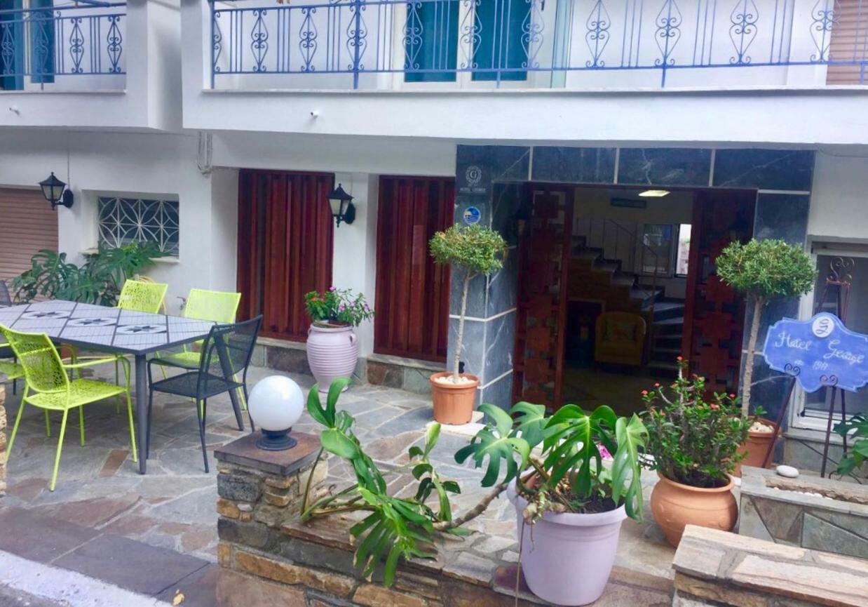 Hotel George