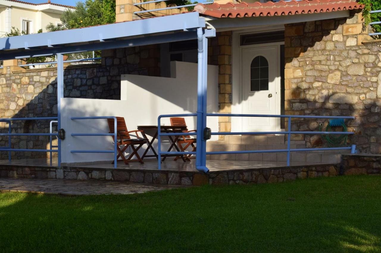 Alexandros Seaside Family & - Paradise, 7' From Petalidi Kalamaki (Messinia)