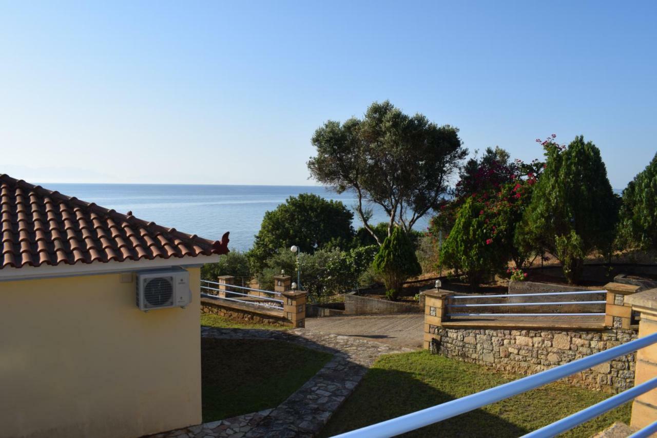 Alexandros Seaside Family & - Paradise, 7' From Petalidi Apartment *