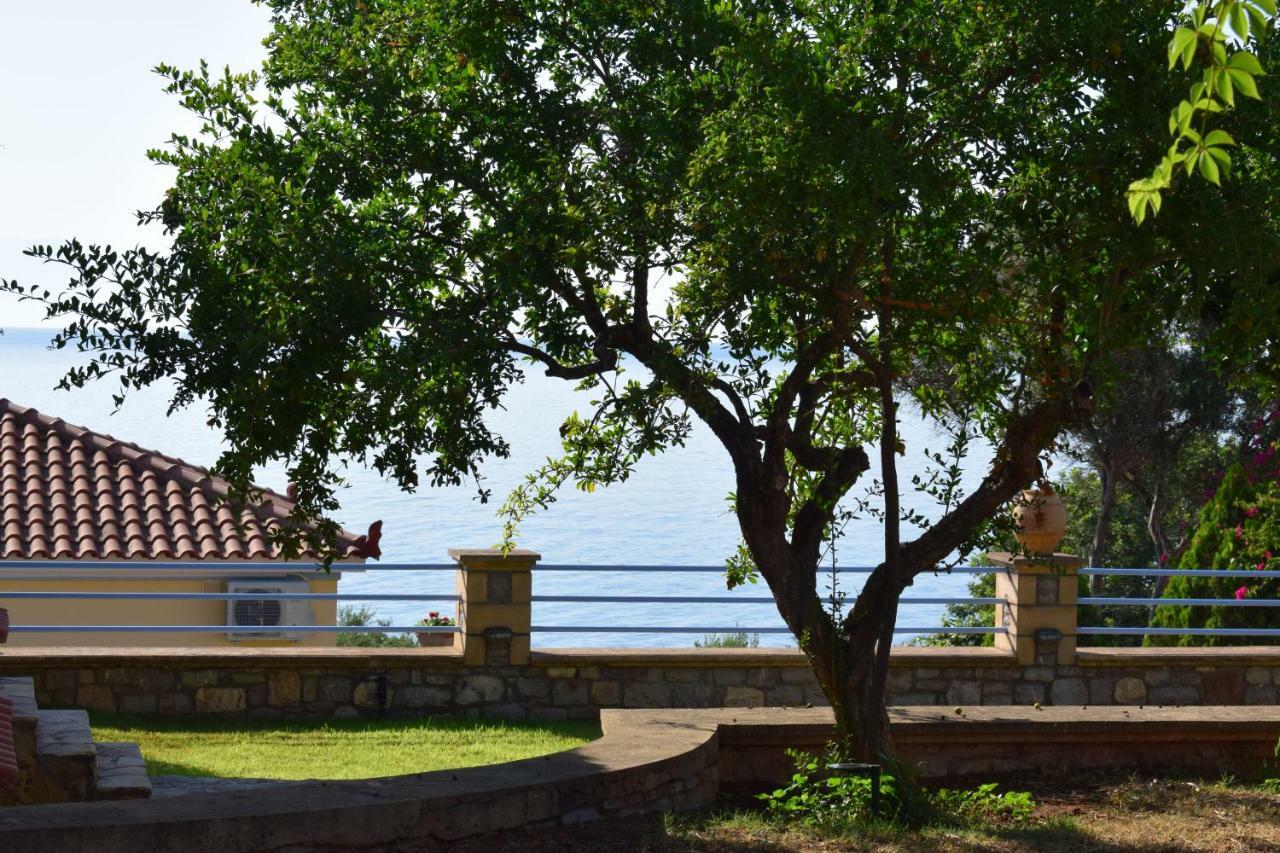 Apartment Alexandros Seaside Family & - Paradise, 7' From Petalidi