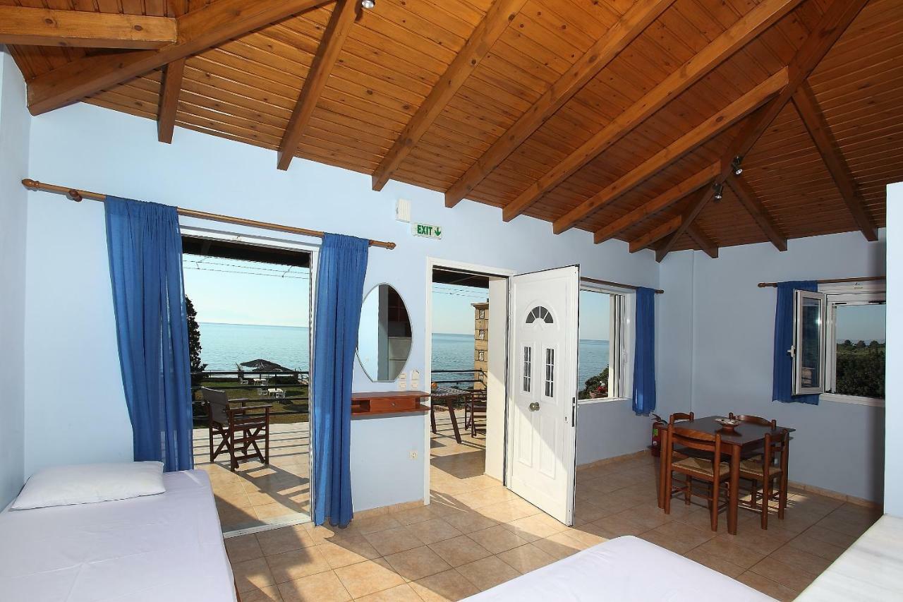 Apartment Alexandros Seaside Family & - Paradise, 7' From Petalidi *