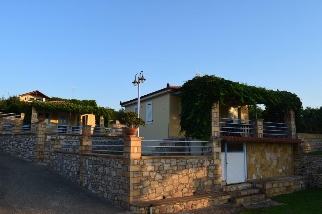 Alexandros Seaside Family & - Paradise, 7' From Petalidi