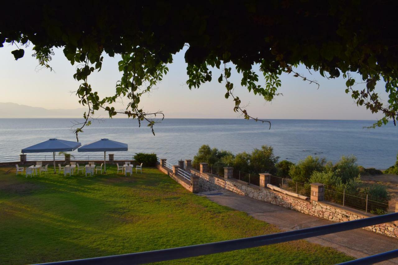 Alexandros Seaside Family & - Paradise, 7' From Petalidi Kalamaki (Messinia)