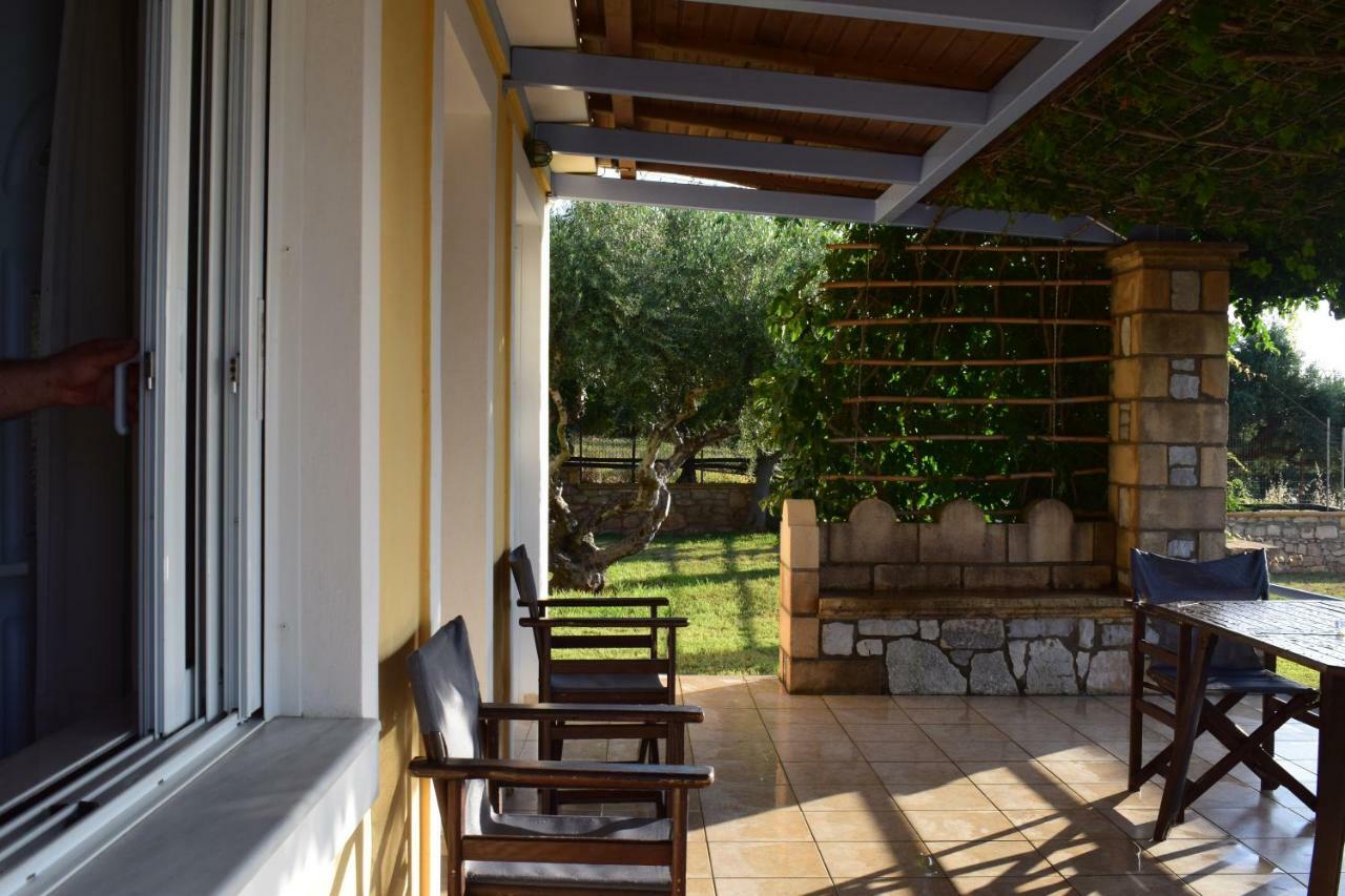 Alexandros Seaside Family & - Paradise, 7' From Petalidi Apartment *
