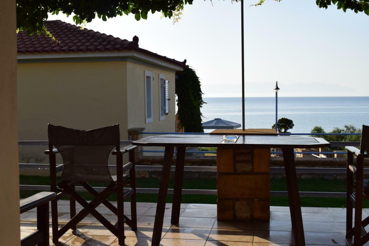Apartment Alexandros Seaside Family & - Paradise, 7' From Petalidi