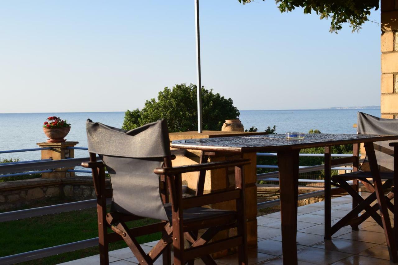 Alexandros Seaside Family & - Paradise, 7' From Petalidi Apartment Kalamaki (Messinia)