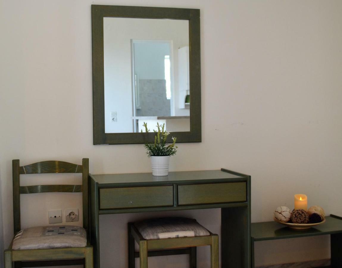 Odyseas Apartment *