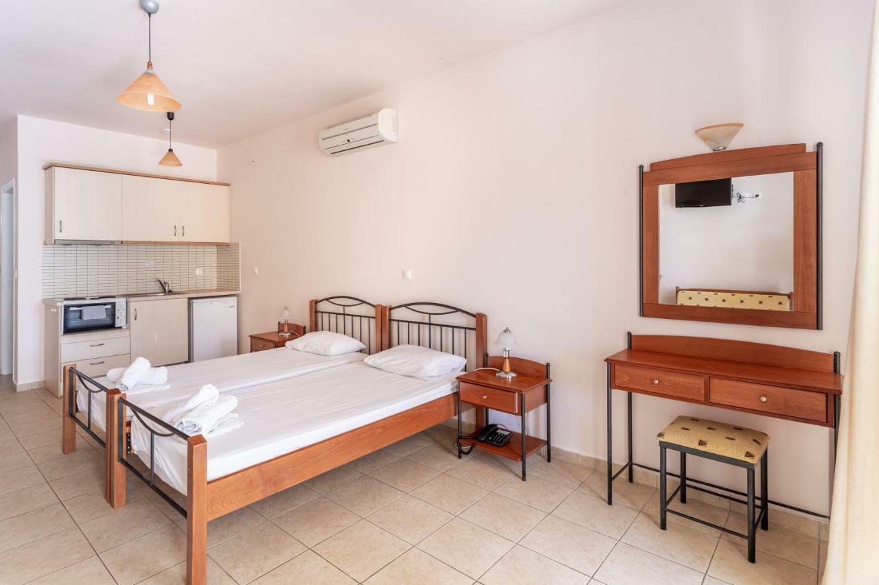 Aparthotel Aphrodite Stoupa