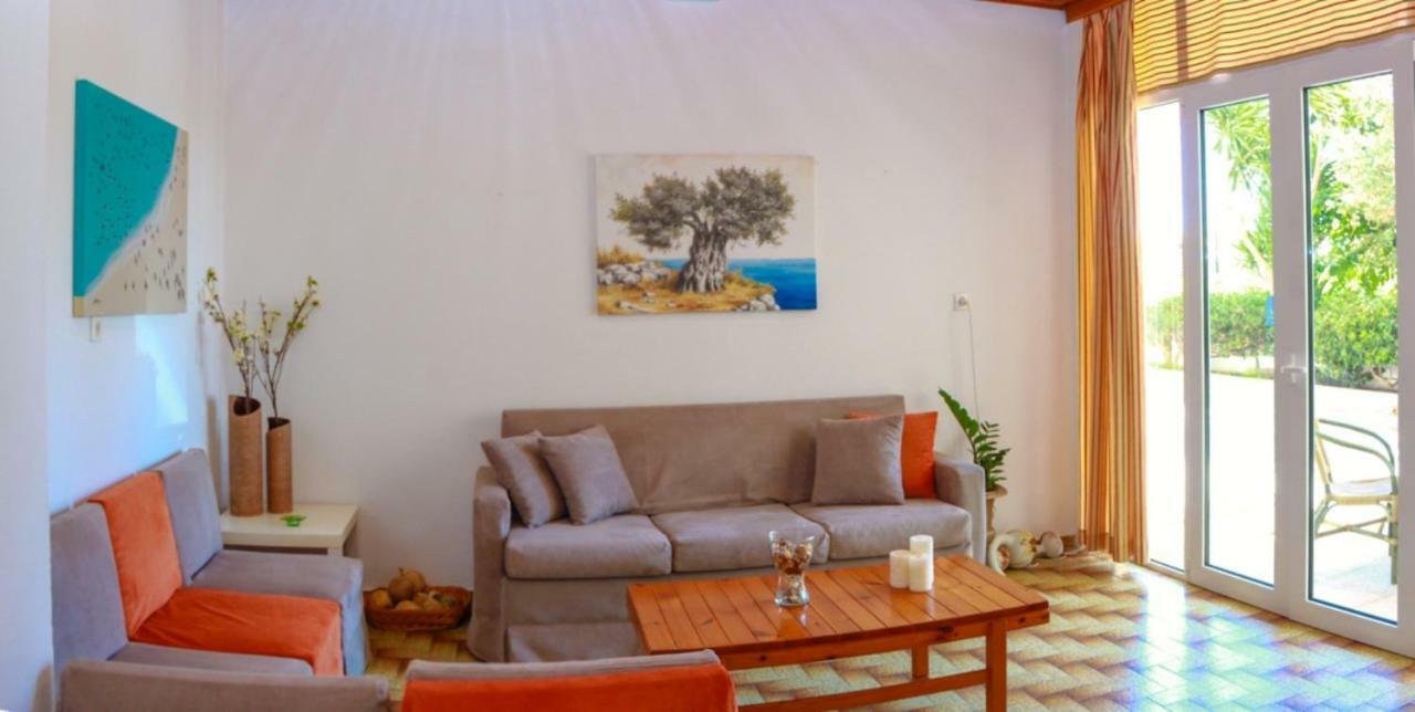 Hotel Zorbas